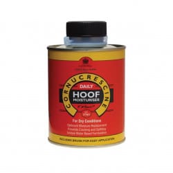 CARR & DAY & MARTIN Crema hidratante diaria del Casco "CORNUCRESCINE" PASO 3